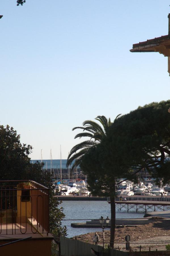 Appartamento Della Dama Rapallo Bagian luar foto